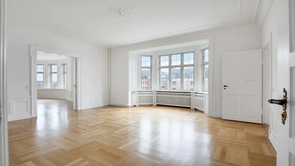 4-værelses lejlighed med elevator i 1553 København V