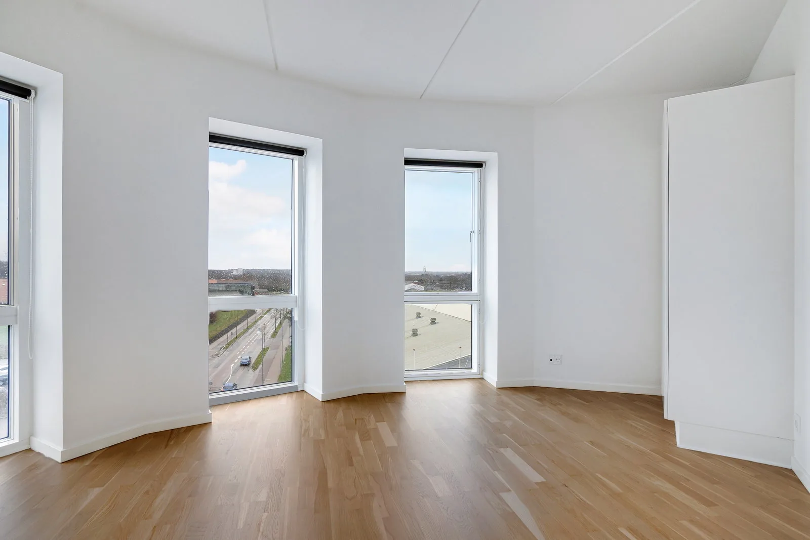 4-room apartment with an elevator in 3400 Hillerød image 4