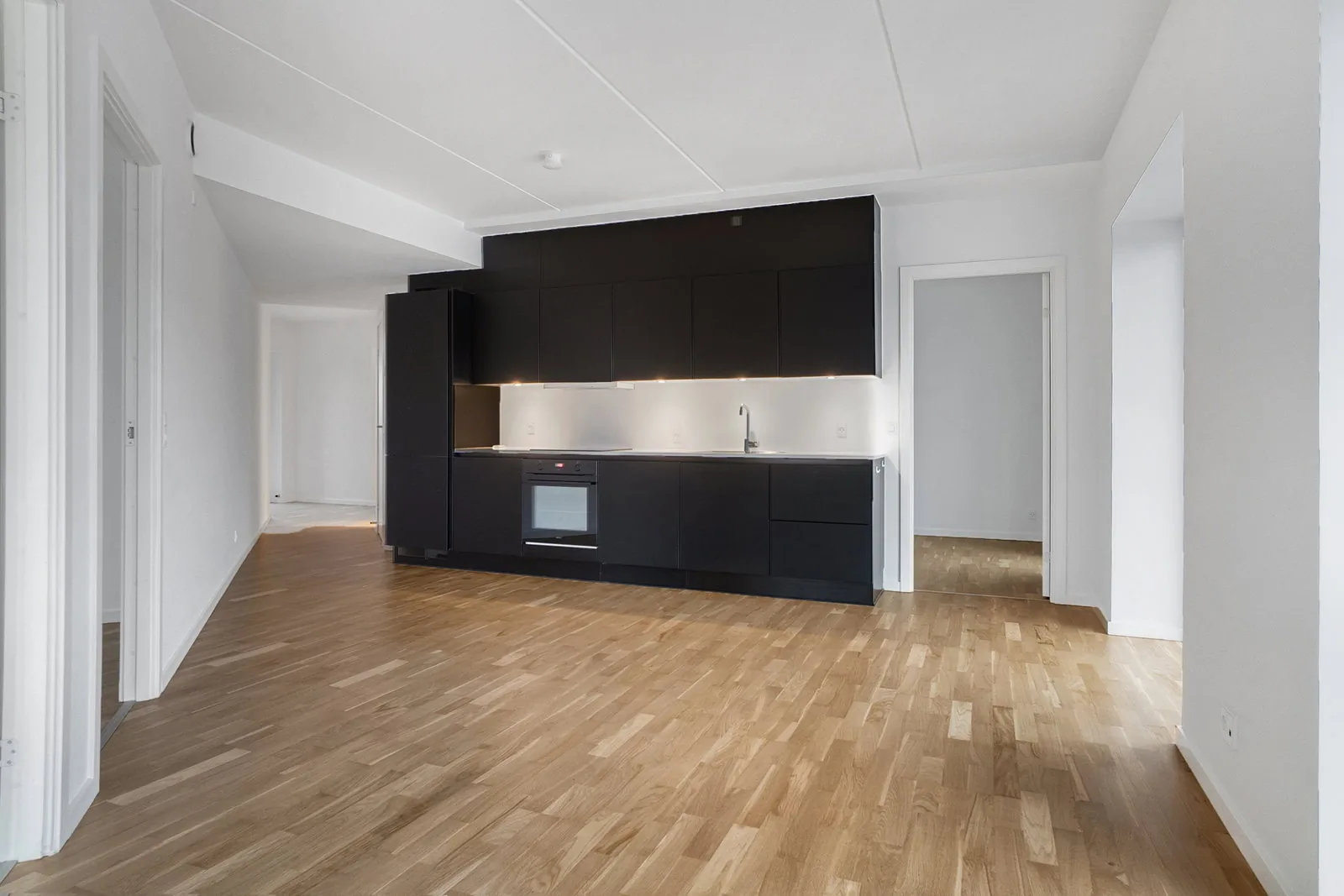 4-room apartment with an elevator in 3400 Hillerød image 3