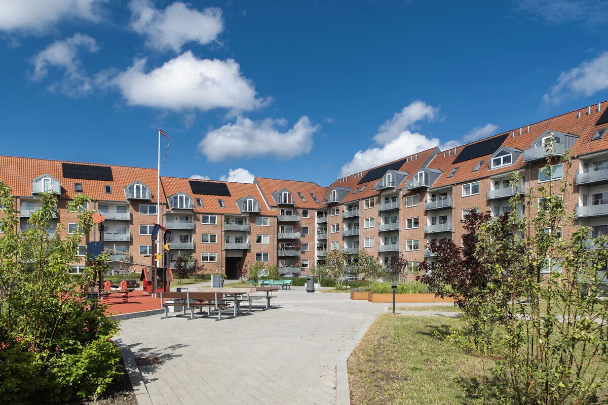 4-room apartment with a balcony in 9900 Frederikshavn image 4