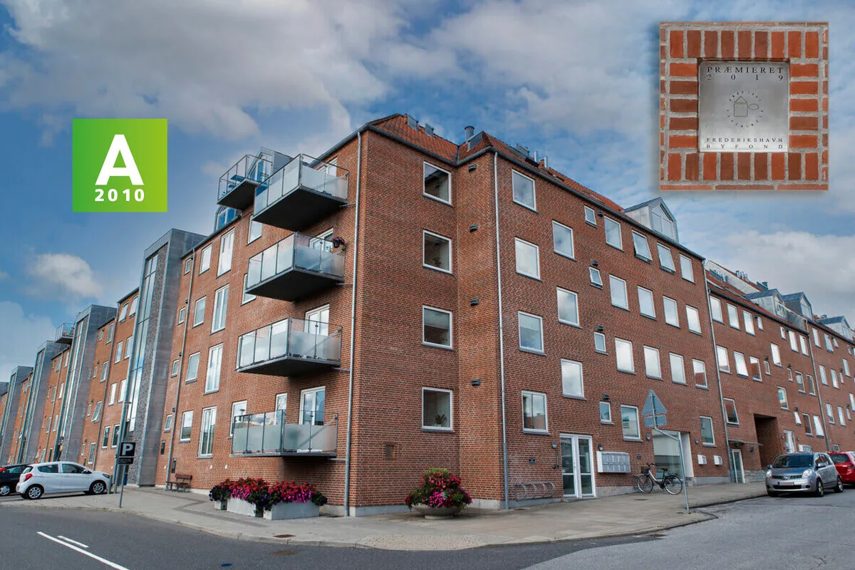 4-room apartment with a balcony in 9900 Frederikshavn image 1