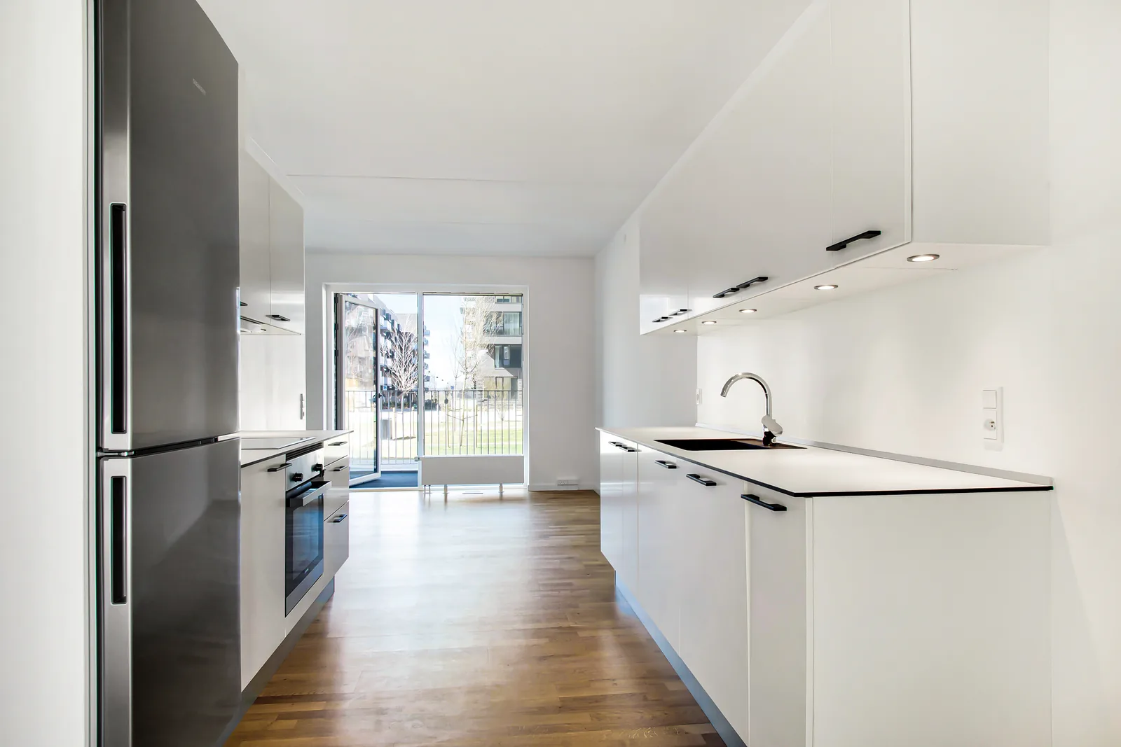 3-room apartment with a balcony in 2300 København S image 2