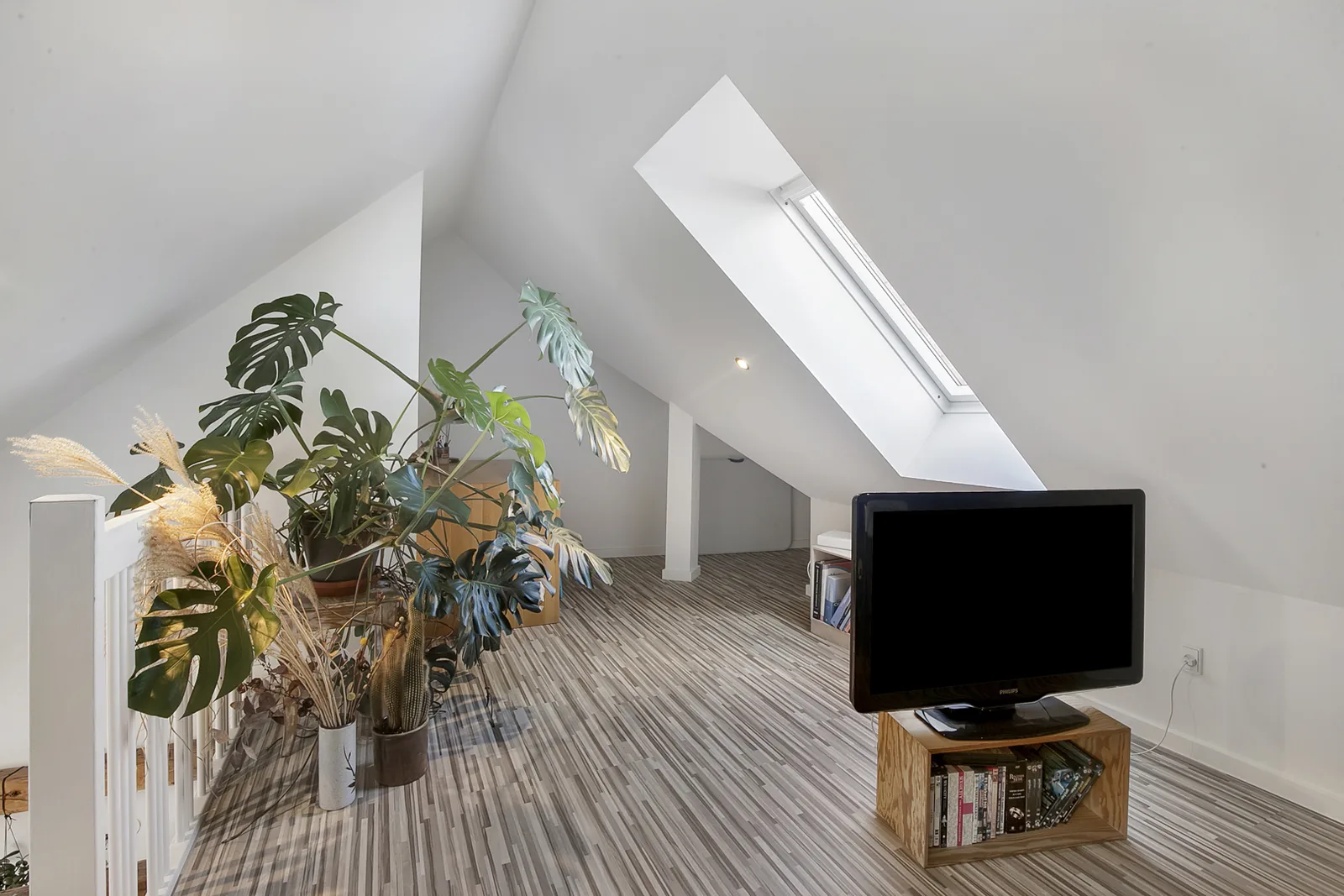 4-room apartment with a balcony in 9000 Ålborg image 5