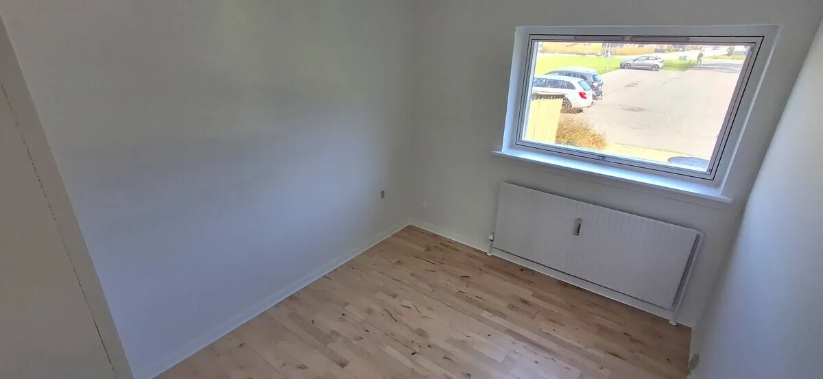 3-room apartment with a balcony in 9900 Frederikshavn image 5