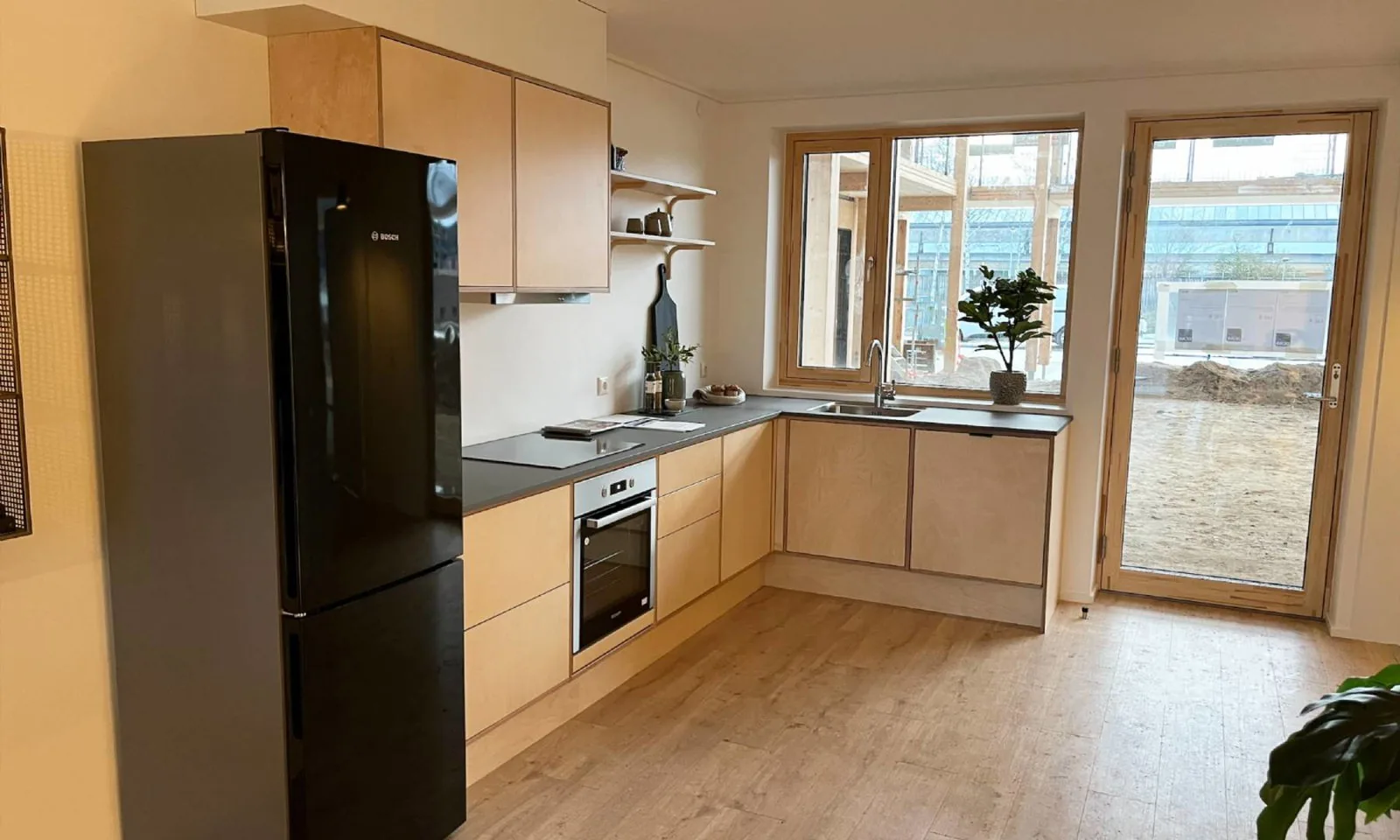 3-room apartment with a balcony in 4300 Holbæk image 3