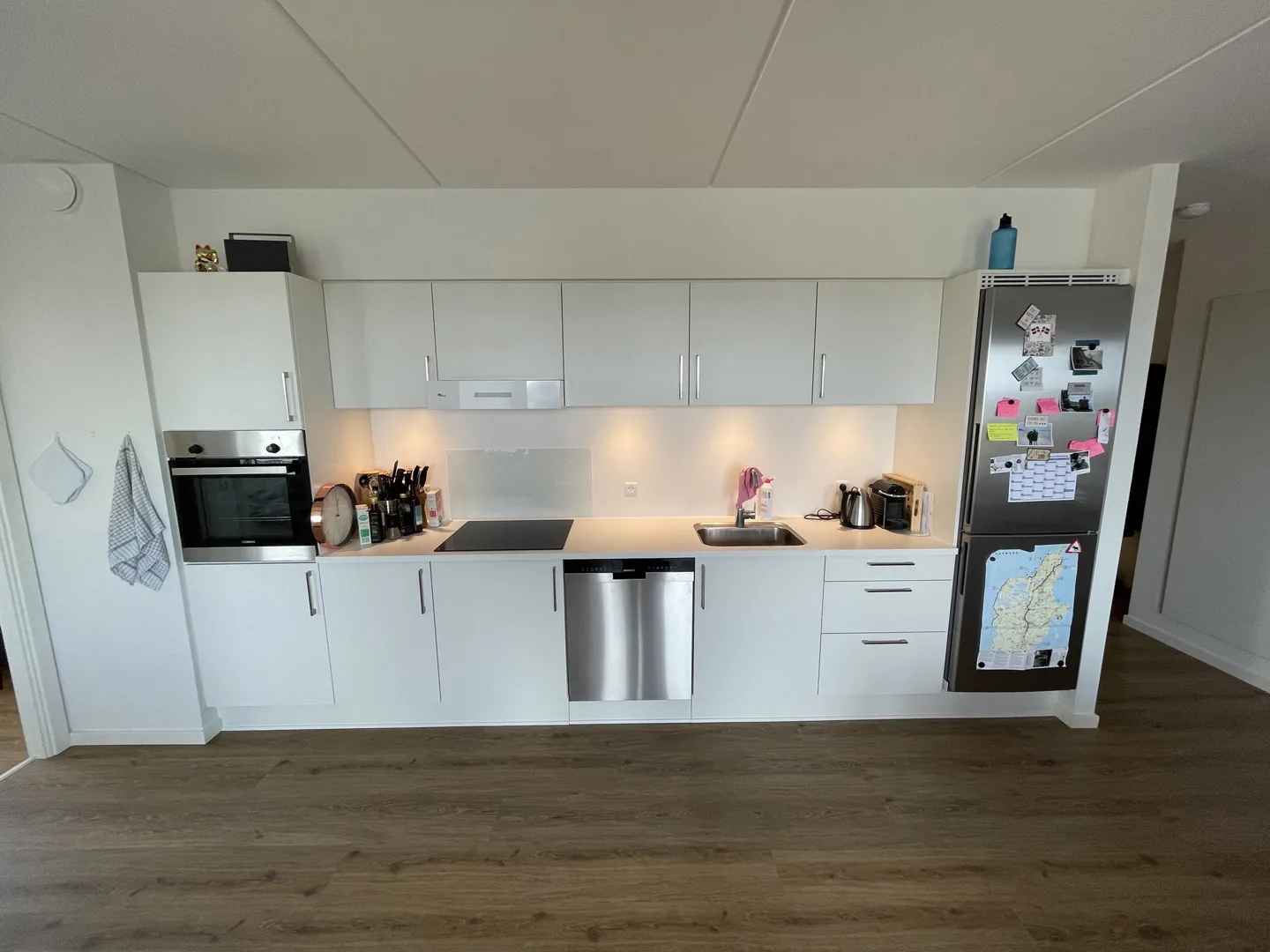 3-room apartment with a balcony in 9000 Ålborg image 1