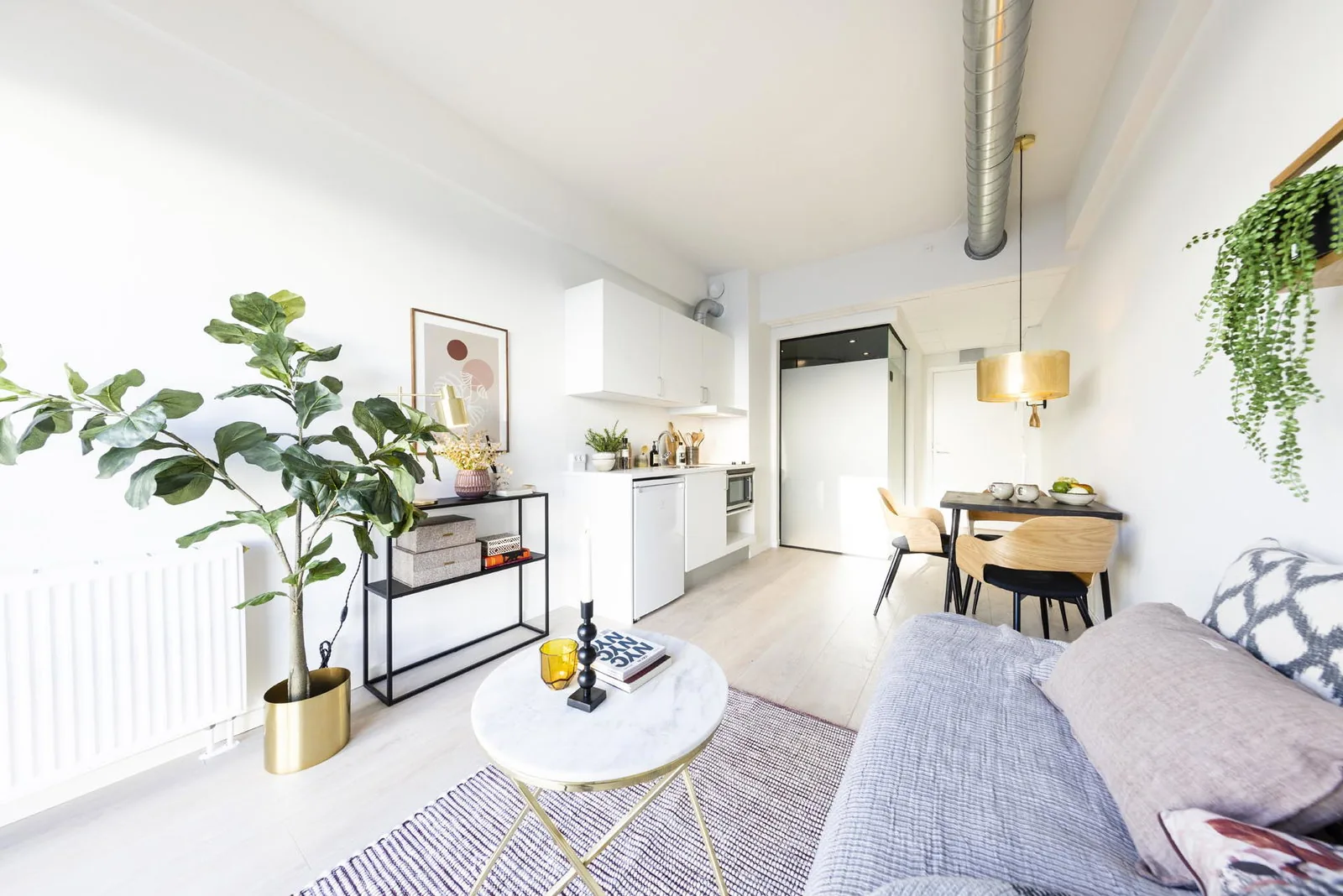 1-room apartment with an elevator in 2300 København S image 1