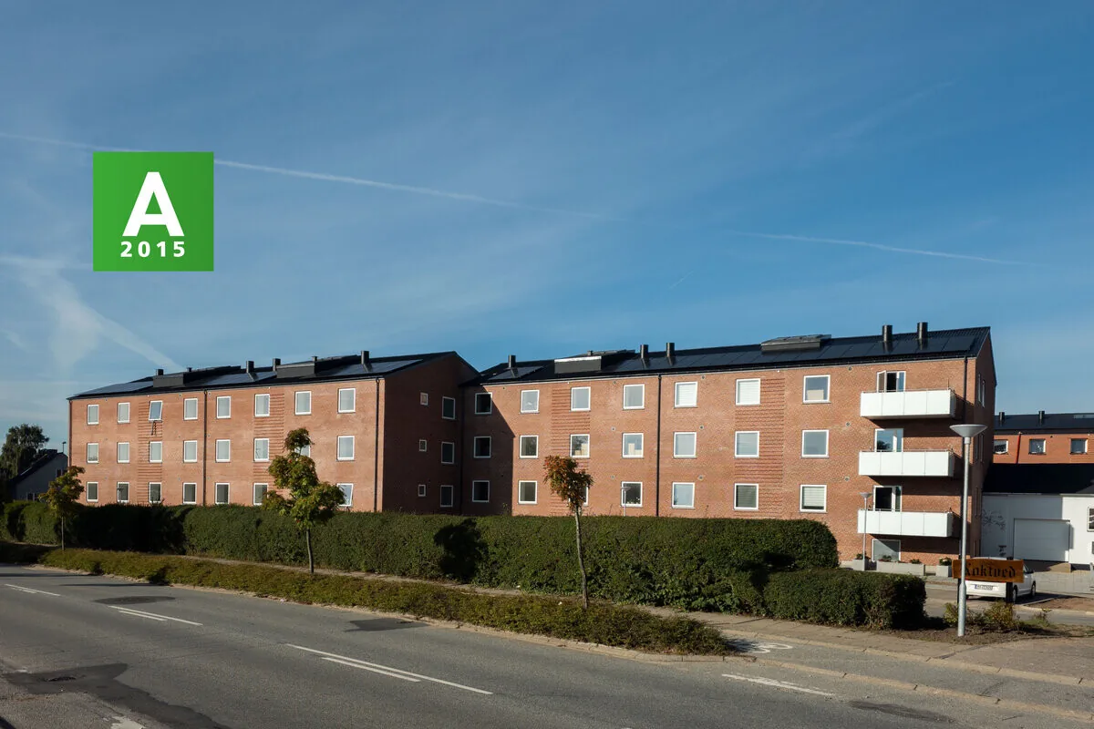 2-room apartment with a balcony in 9900 Frederikshavn image 1