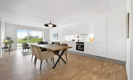 2-room apartment with an elevator in 2640 Hedehusene image 1