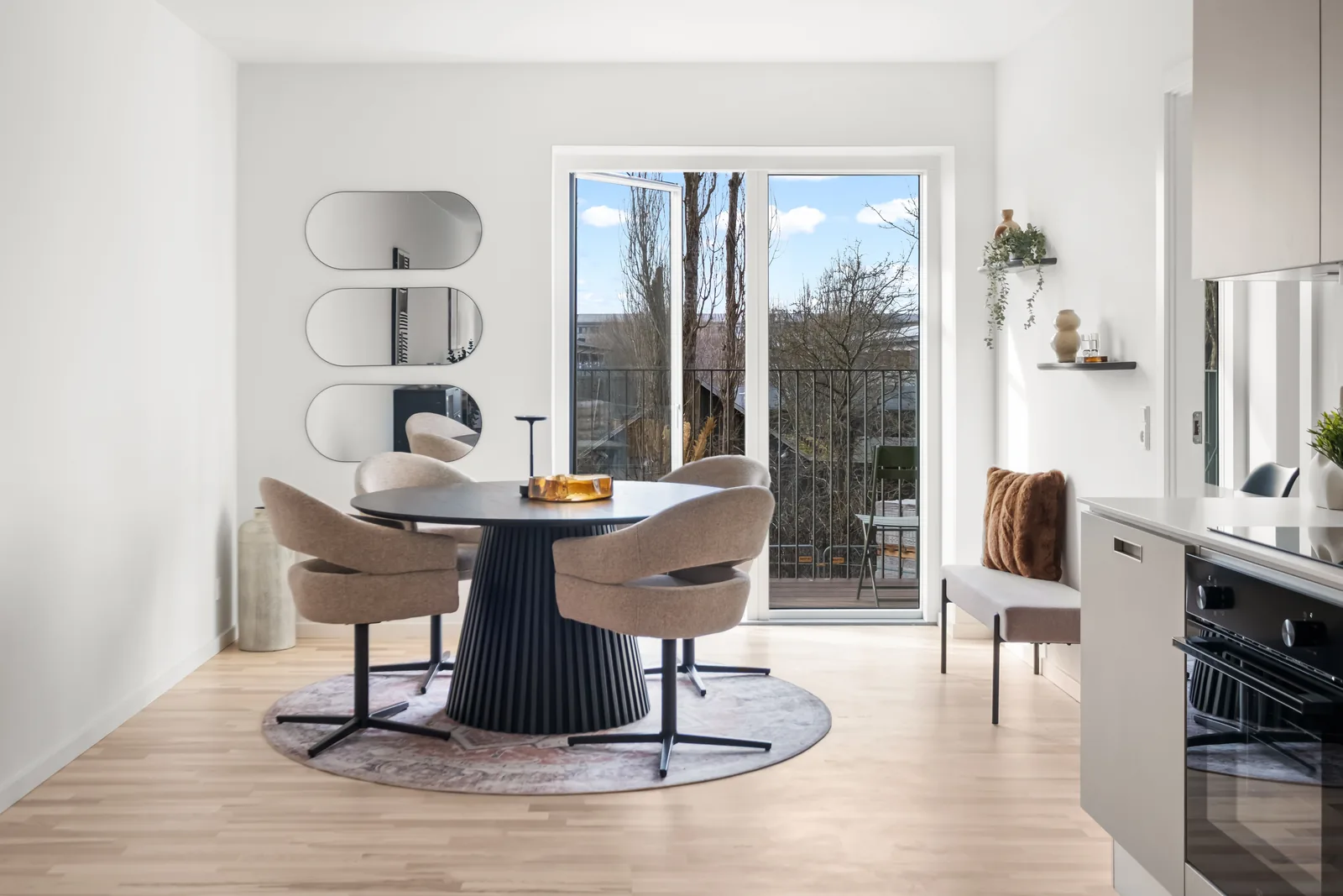 4-room apartment with an elevator in 2620 Albertslund image 2