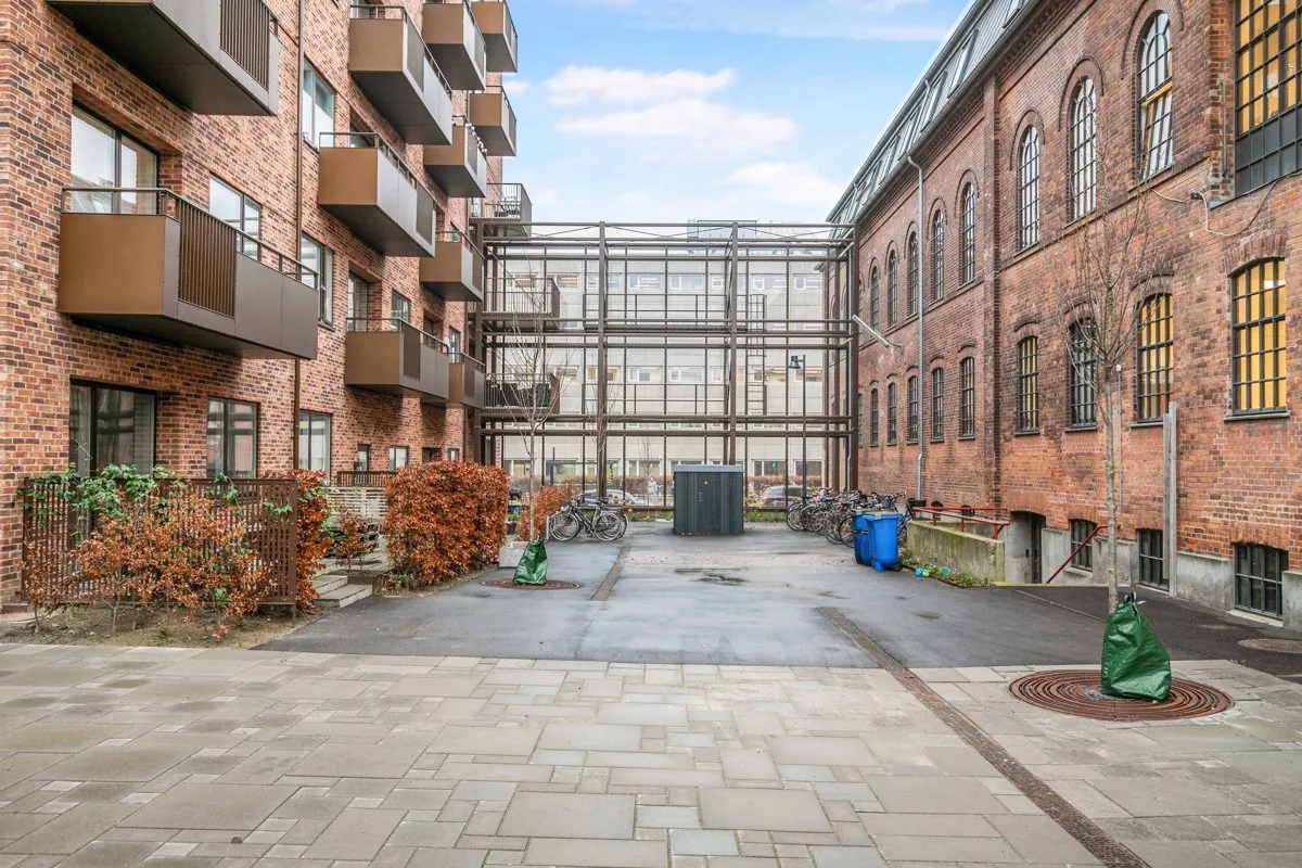 1-room apartment with a balcony in 2500 Valby image 5