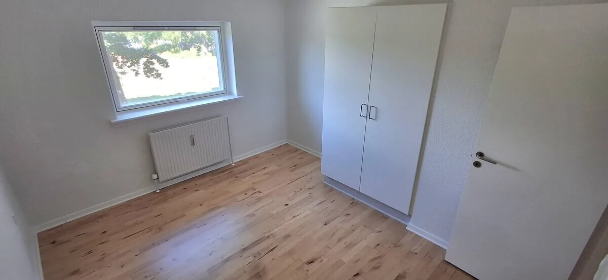 2-room apartment with a balcony in 9900 Frederikshavn image 4