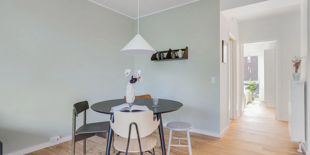 4-room apartment with a balcony in 2300 København S image 1