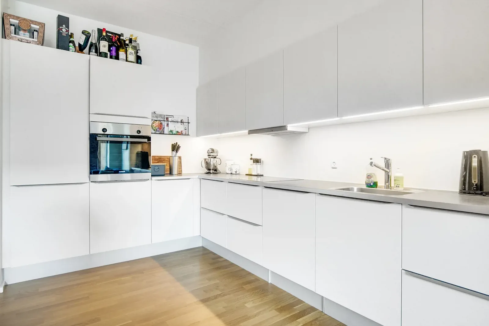 3-room apartment with a balcony in 9000 Ålborg image 3