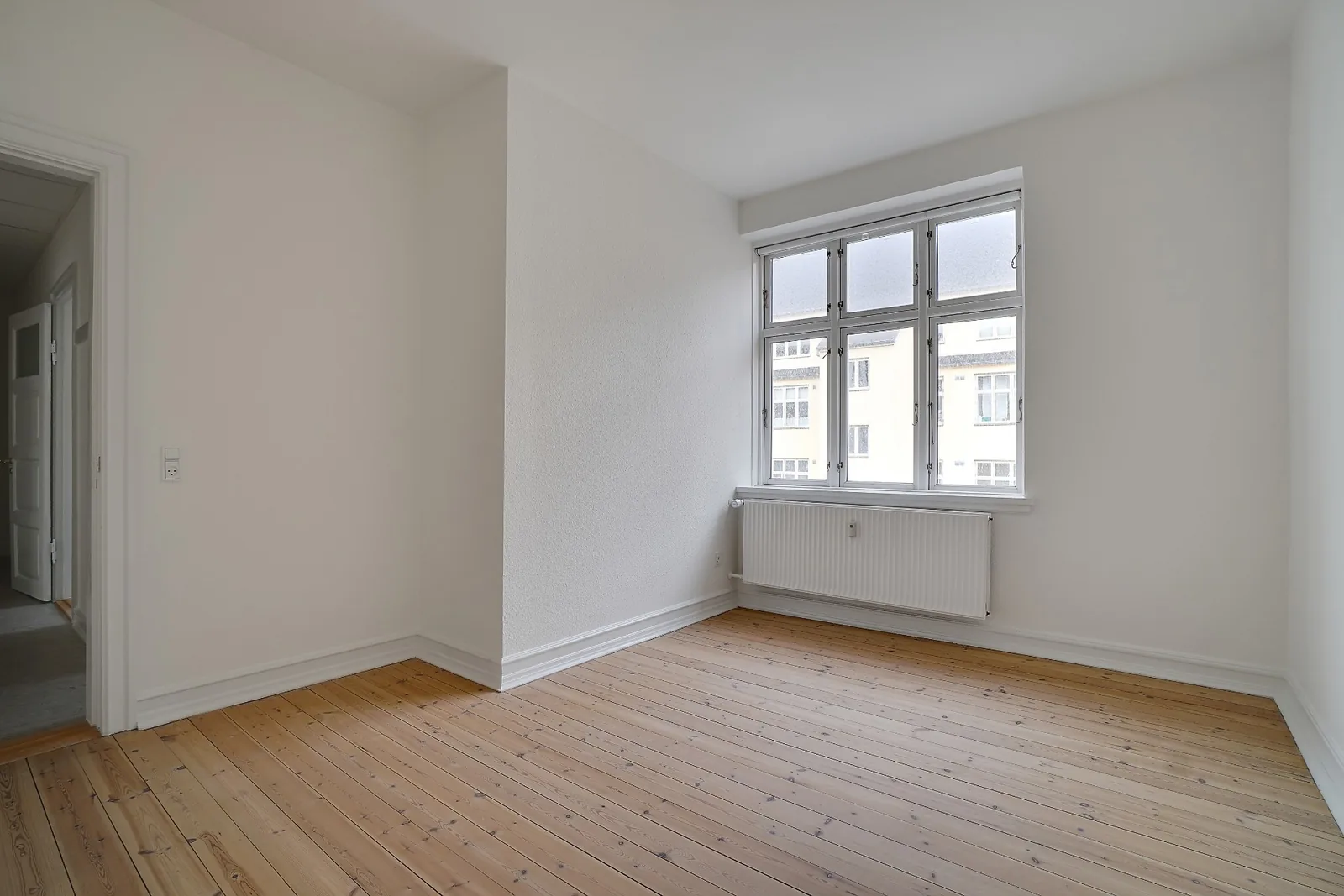 3-room apartment with parking in 6700 Esbjerg image 4