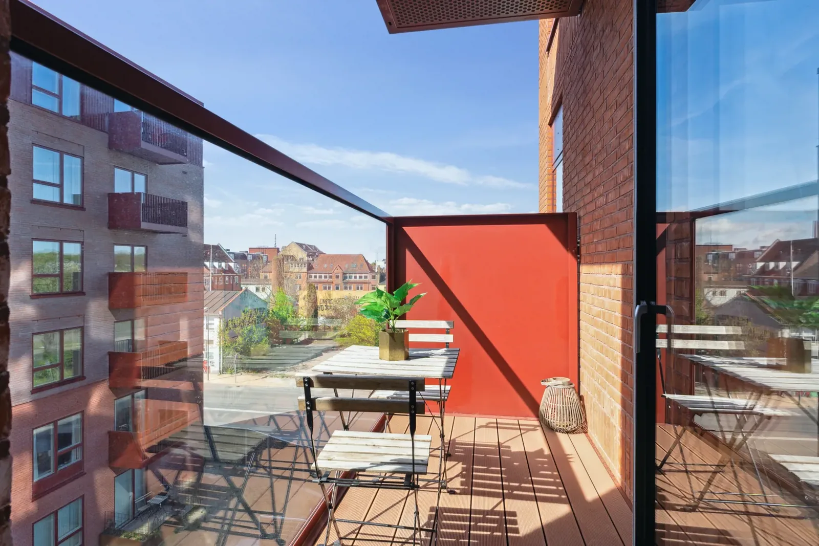 3-room apartment with a balcony in 5000 Odense C image 3