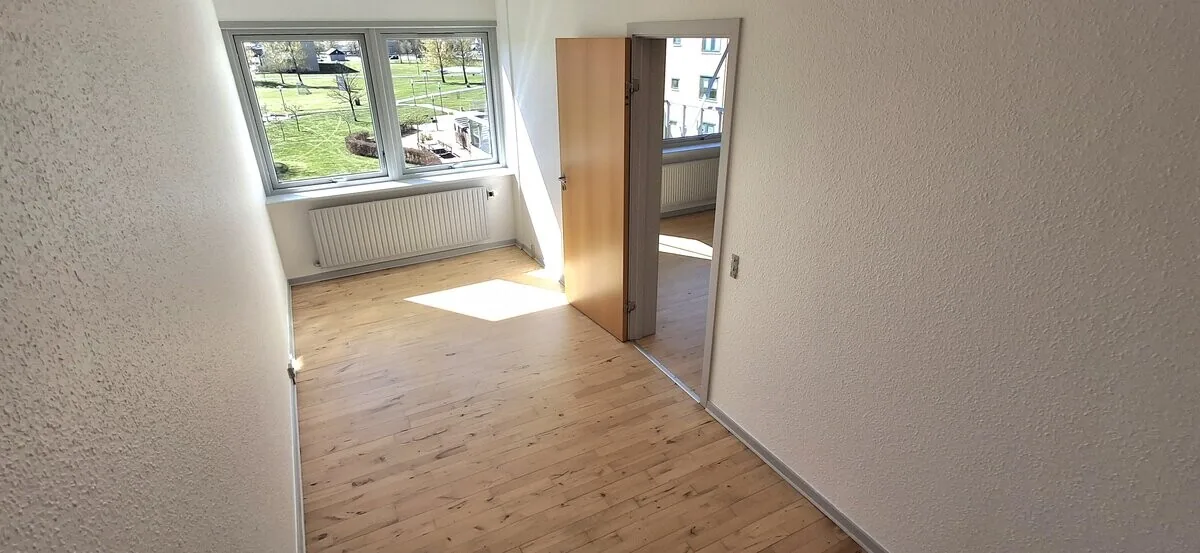 2-room apartment in 9900 Frederikshavn image 3