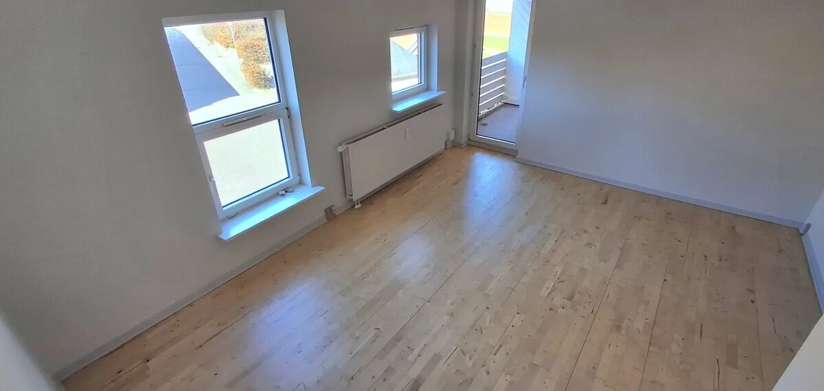 2-værelses lejlighed med altan i 9900 Frederikshavn billede 2