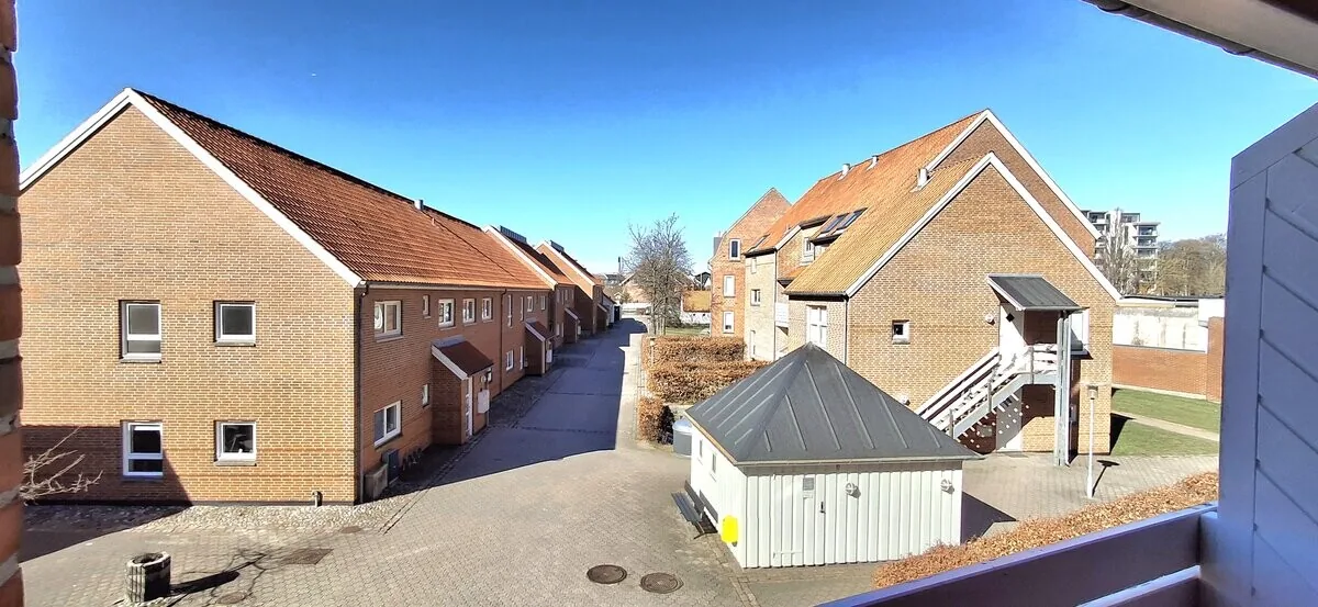 2-værelses lejlighed med altan i 9900 Frederikshavn billede 6