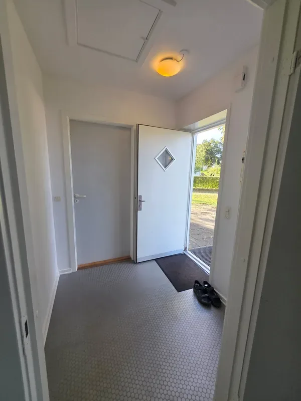 2-værelses lejlighed med parkering i Sommersted billede 5