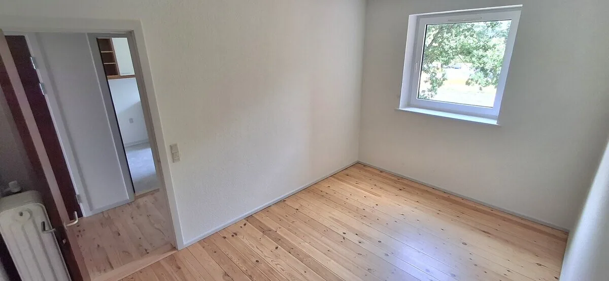 3-room apartment with a balcony in 9900 Frederikshavn image 4