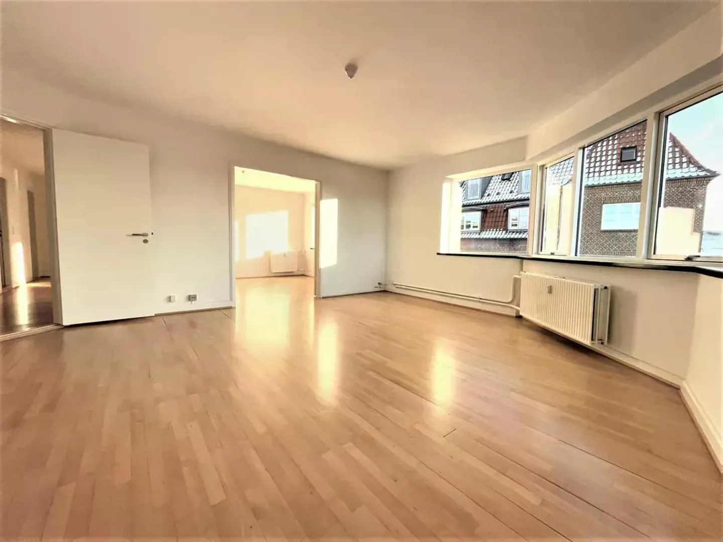 4-room apartment with a balcony in 8700 Horsens image 3