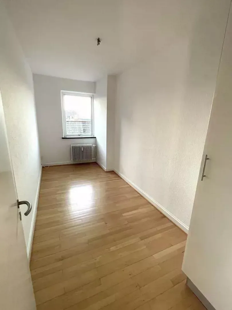 4-room apartment with a balcony in 8700 Horsens image 4