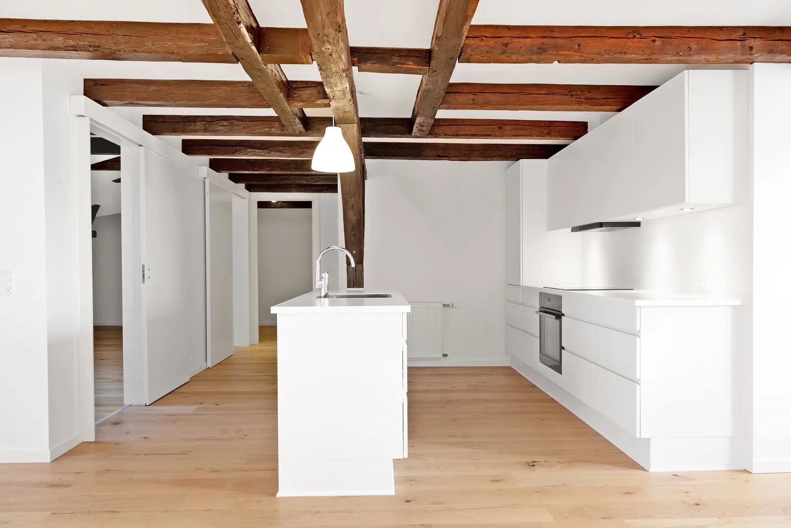 2-room apartment with parking in 5000 Odense C image 3