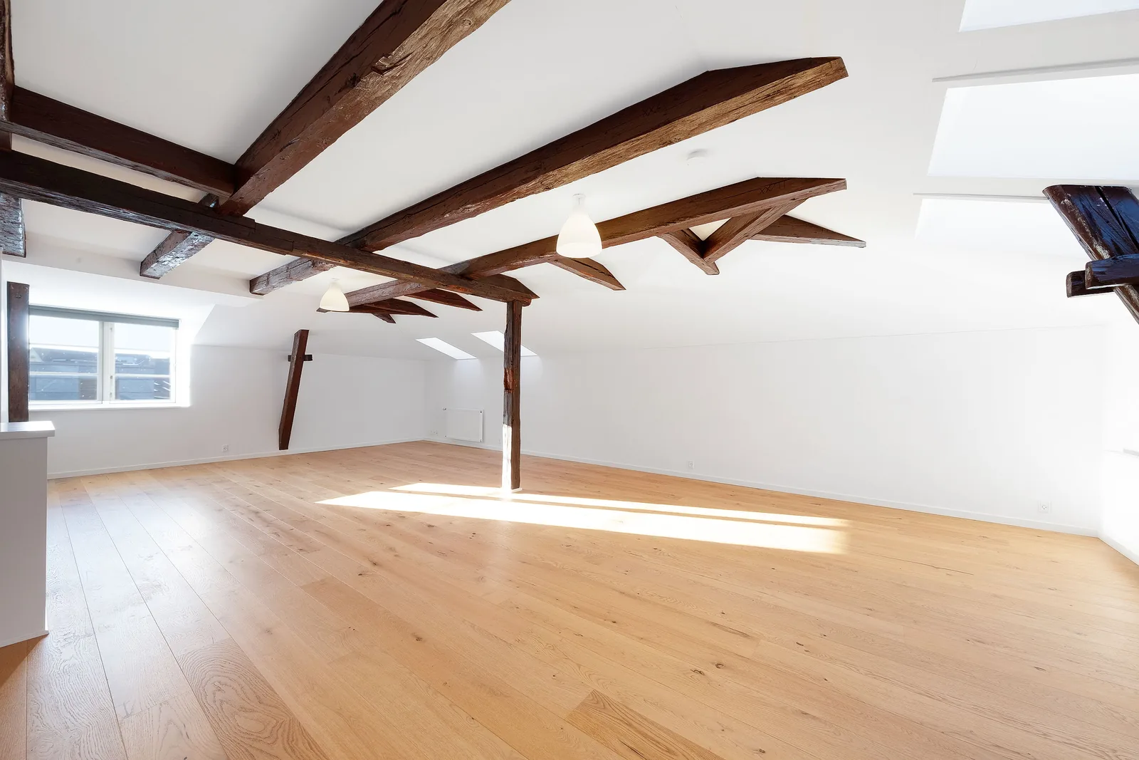 2-room apartment with parking in 5000 Odense C image 5