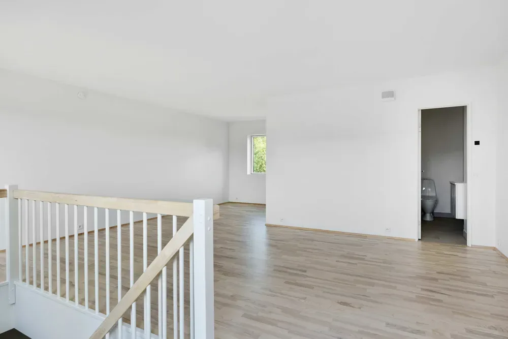4-room apartment with parking in 2680 Solrød Strand image 3