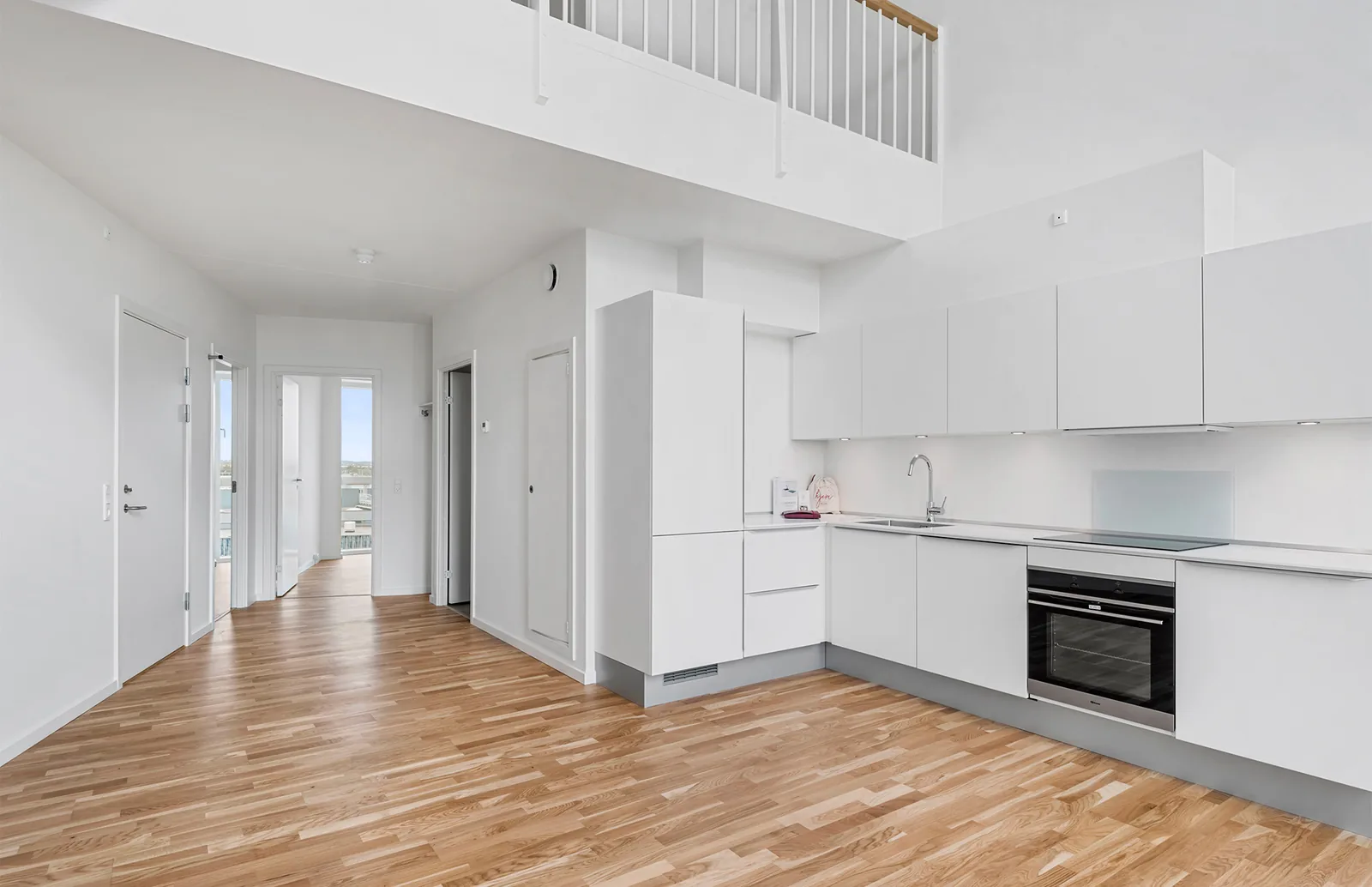 4-room apartment with a balcony in 2670 Greve image 3