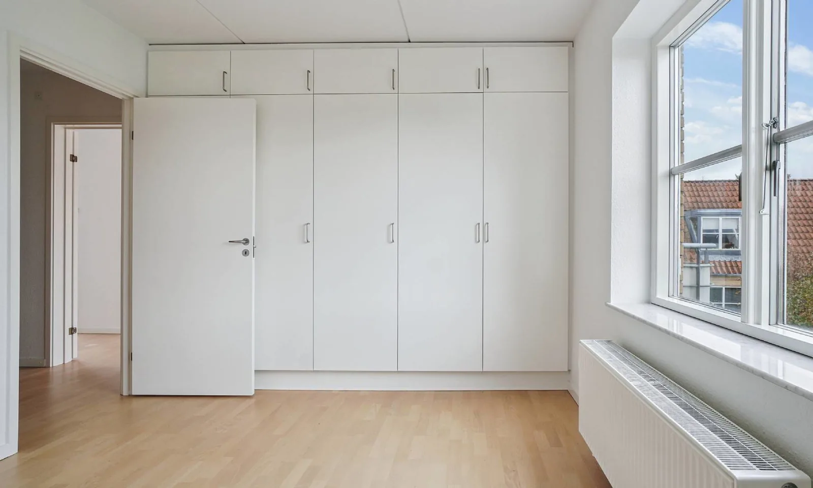 2-room apartment with a balcony in 3600 Frederikssund image 3