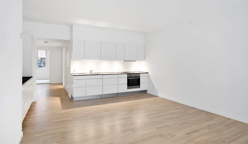 3-room apartment with a balcony in 2500 Valby image 3