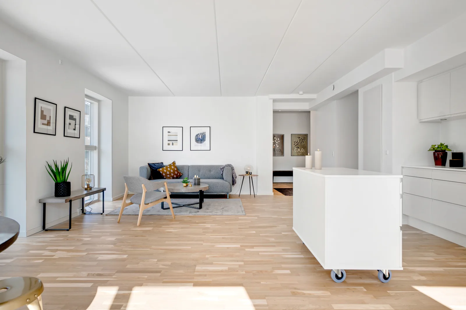 4-room apartment with an elevator in 2800 Kongens Lyngby image 2