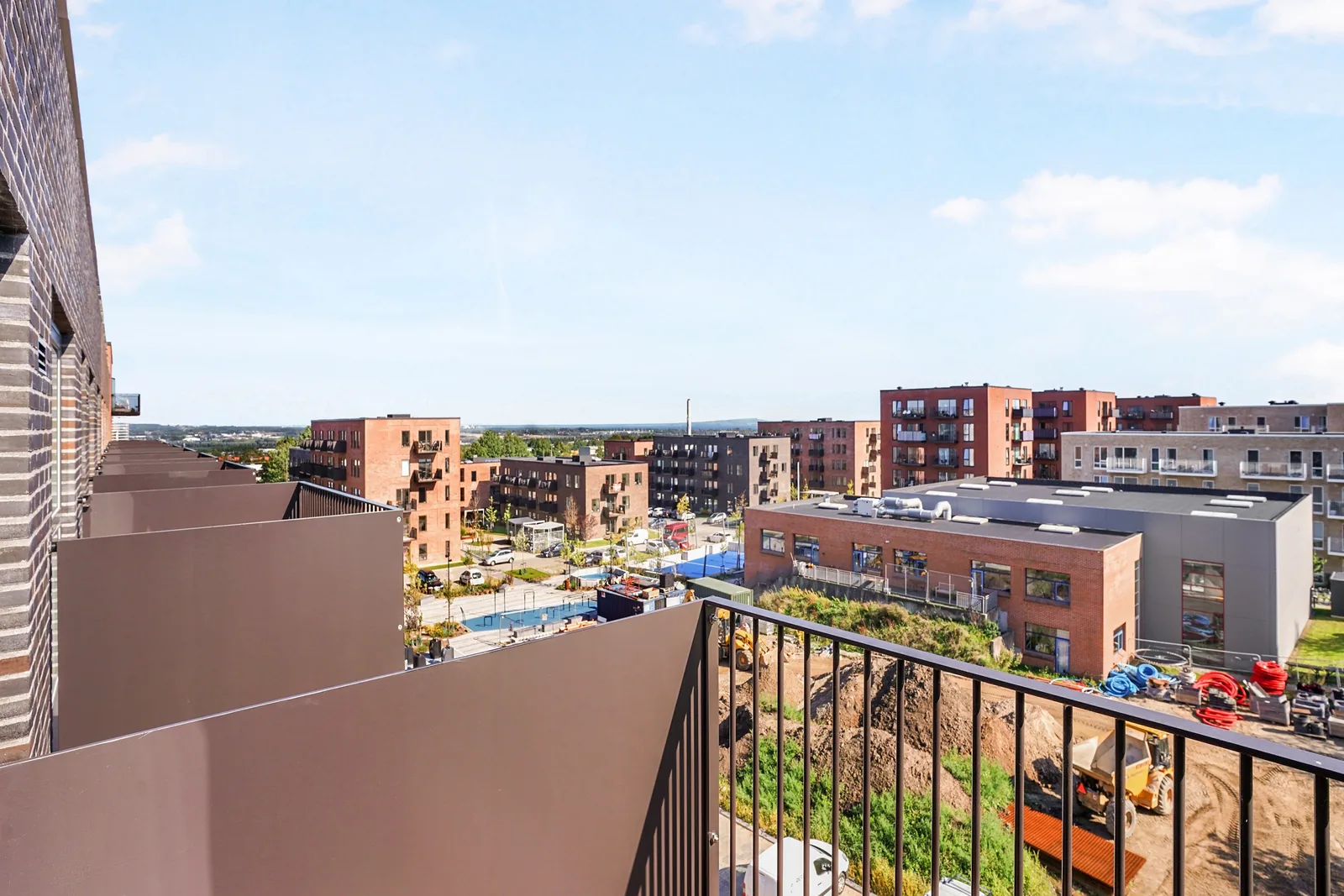 2-room apartment with a balcony in 8240 Risskov image 3