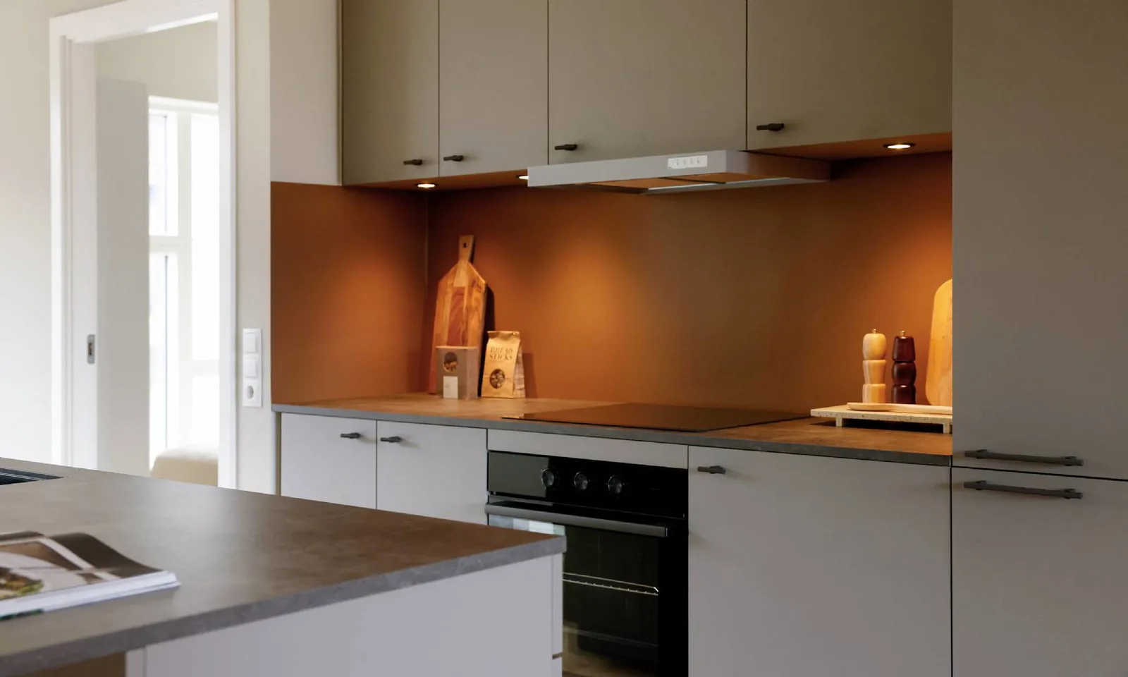1-room apartment with a balcony in 2300 København S image 3