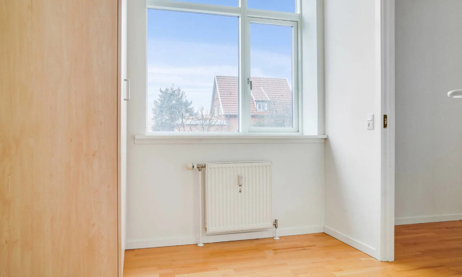 3-room apartment with a balcony in 5000 Odense image 4