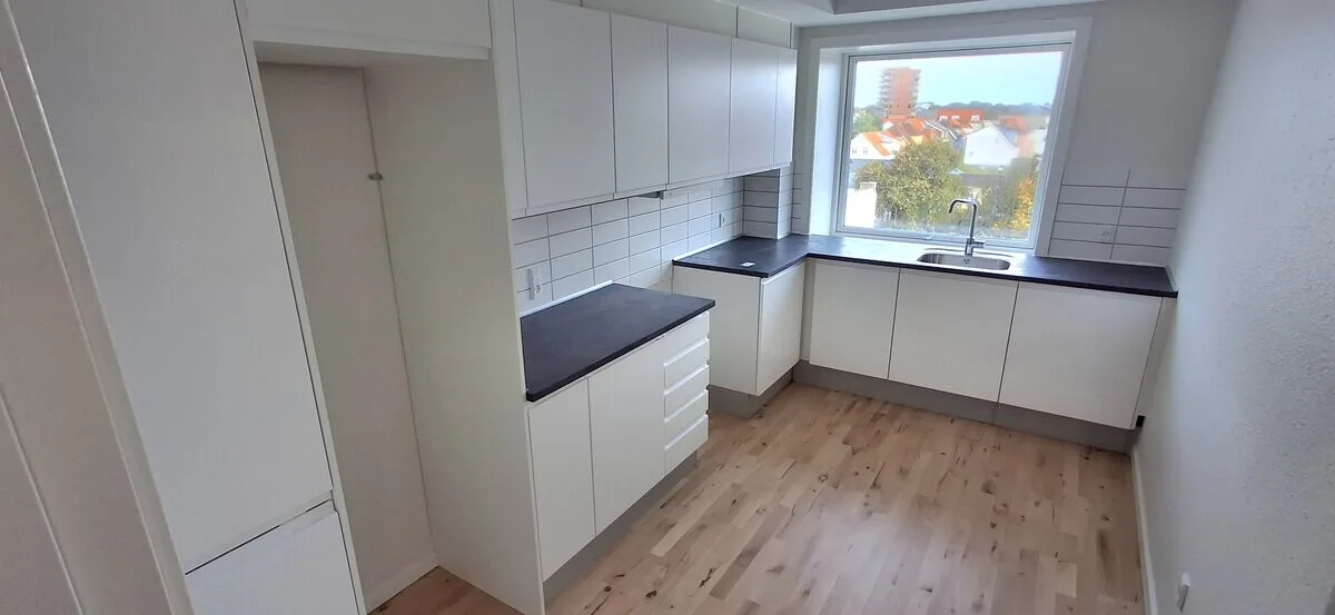 4-værelses lejlighed med altan i 9900 Frederikshavn billede 1