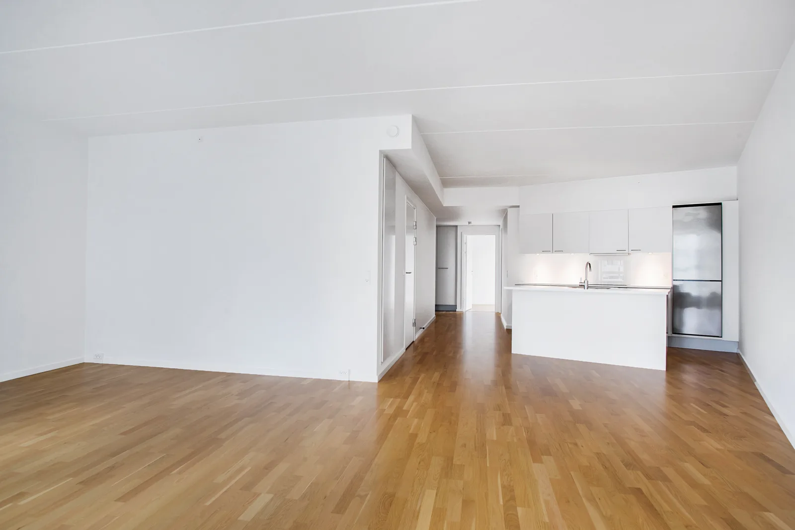 4-room apartment with a balcony in 2500 Valby image 6