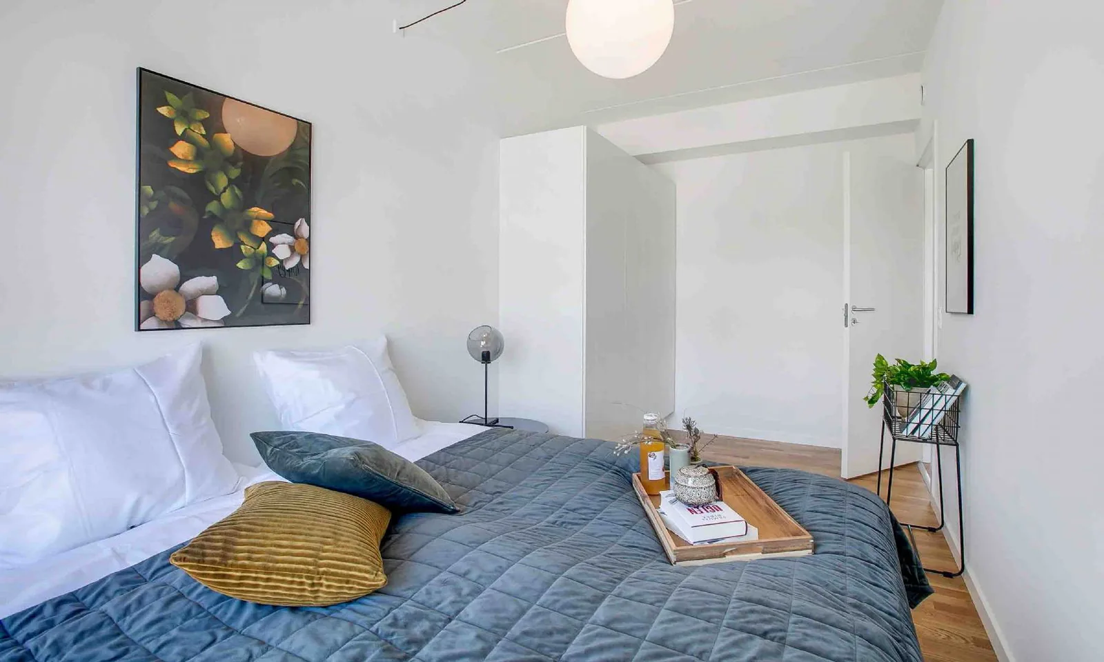 4-room apartment with a balcony in 2605 Brøndby image 1