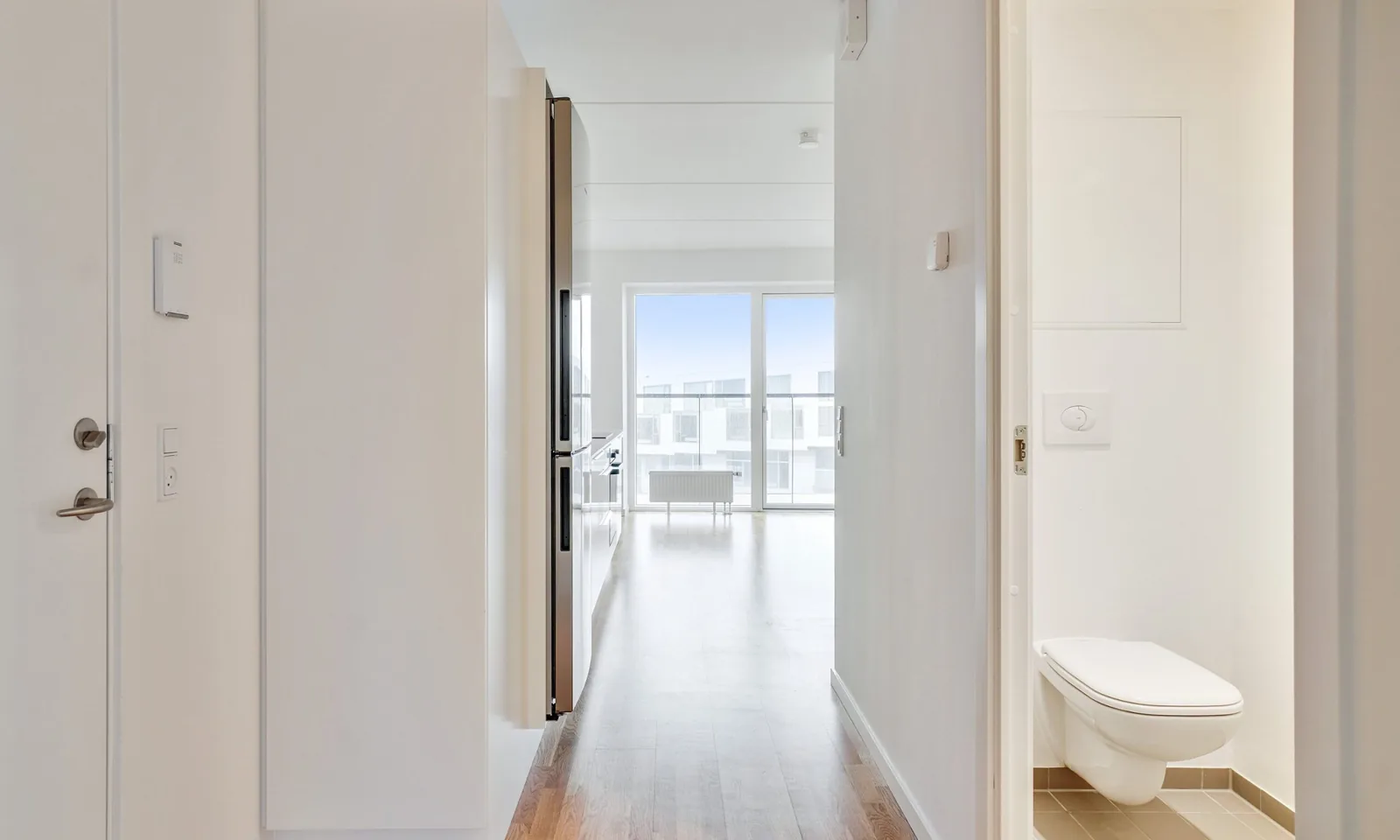 2-room apartment with an elevator in 2300 København S image 3