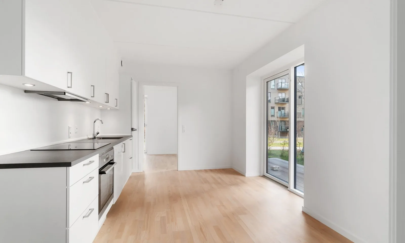 2-room apartment with an elevator in 8240 Risskov image 5