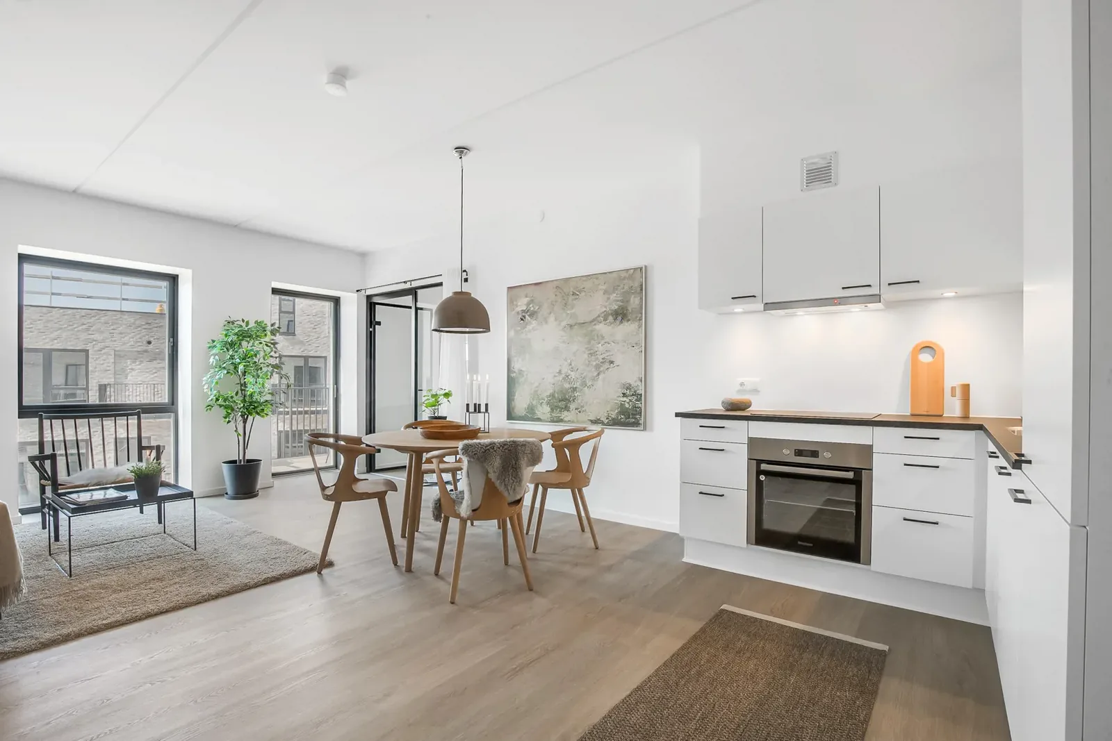 3-room apartment with a balcony in 9000 Ålborg image 1