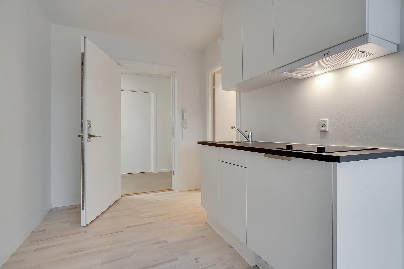 1-værelses lejlighed med elevator i 2500 Valby billede 3
