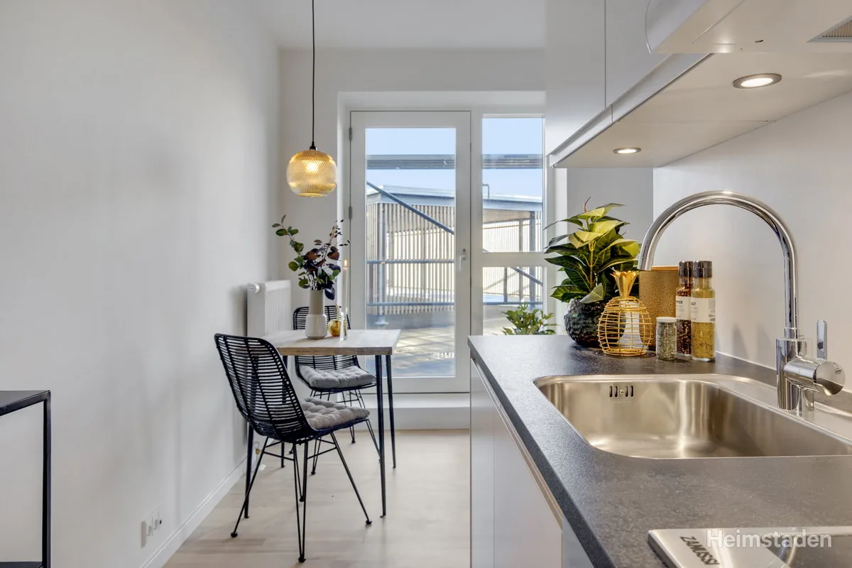 1-room apartment in 2800 Kongens Lyngby image 5