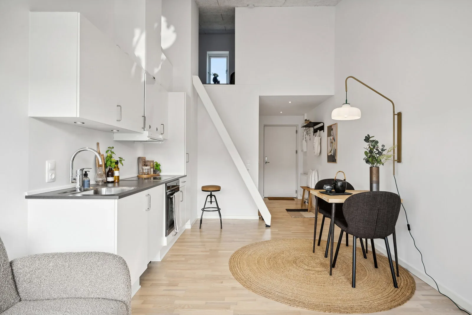 2-room apartment in 2680 Solrød Strand image 6