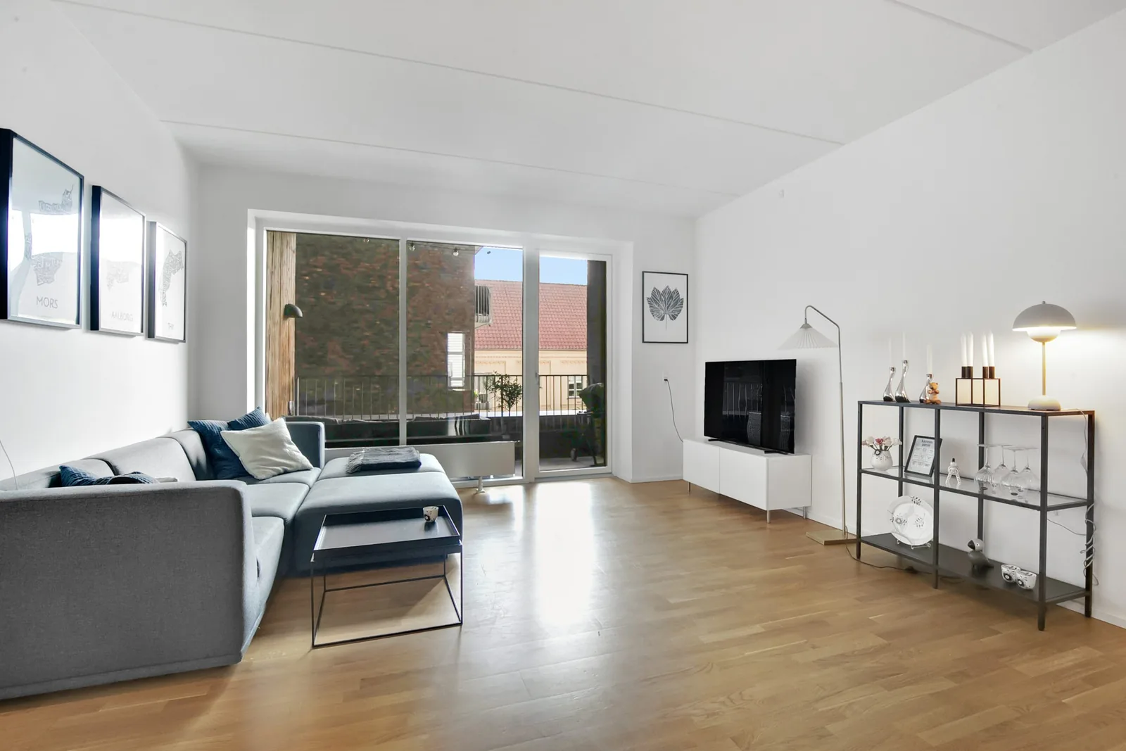 3-room apartment with a balcony in 9000 Ålborg image 2