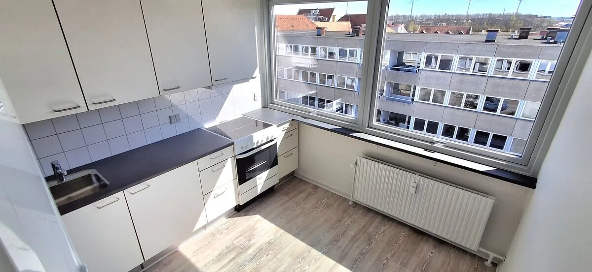 2-værelses lejlighed med altan i 9900 Frederikshavn billede 1