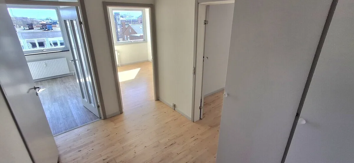 2-værelses lejlighed med altan i 9900 Frederikshavn billede 6