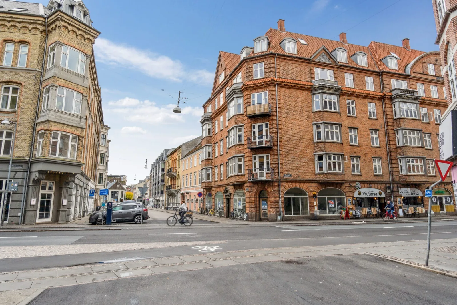 4-room apartment share-friendly in 9000 Ålborg image 2